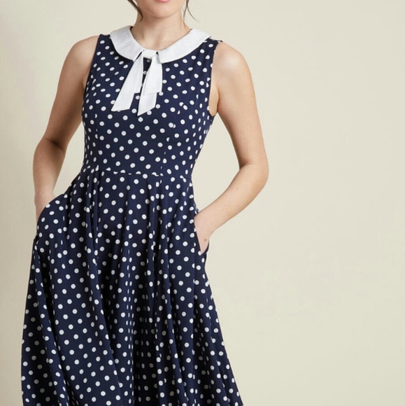 Modcloth Dresses & Skirts - NWOT MODCLOTH PROPER PICK A-LINE MIDI DRESS